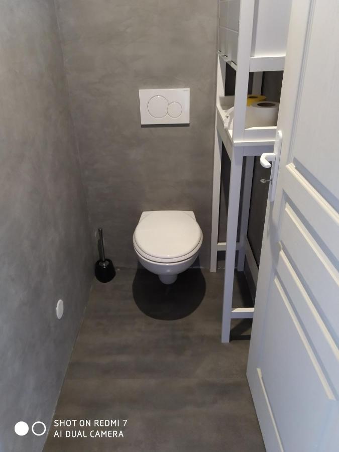 Les Glycines Apartment Guewenheim Екстериор снимка