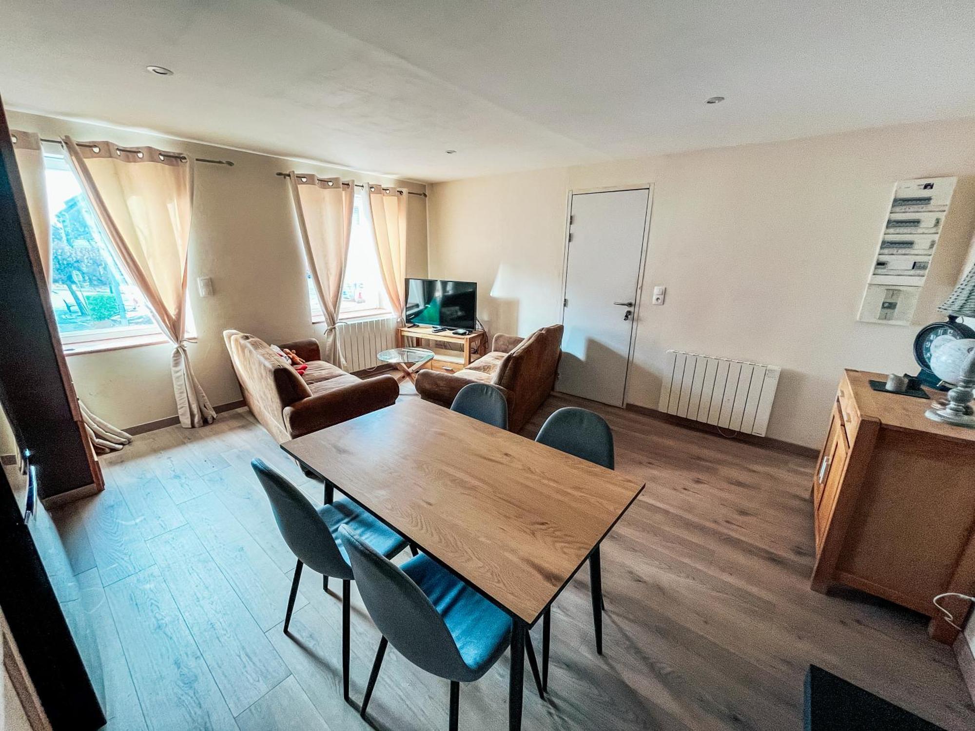 Les Glycines Apartment Guewenheim Екстериор снимка